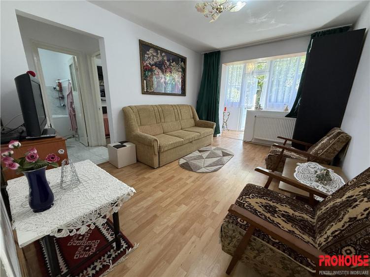 Miron Costin - zona Zimbru - apartament teren proprietate - 1