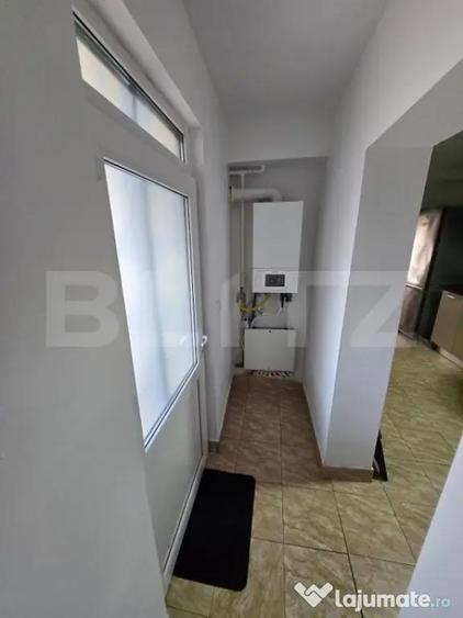 Casa cu 3 camere, 100 mp, zona centrala - 11