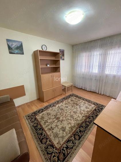 Proprietar inchiriez apartament cu 1 camera,la etajul 2,in zona Lipovei