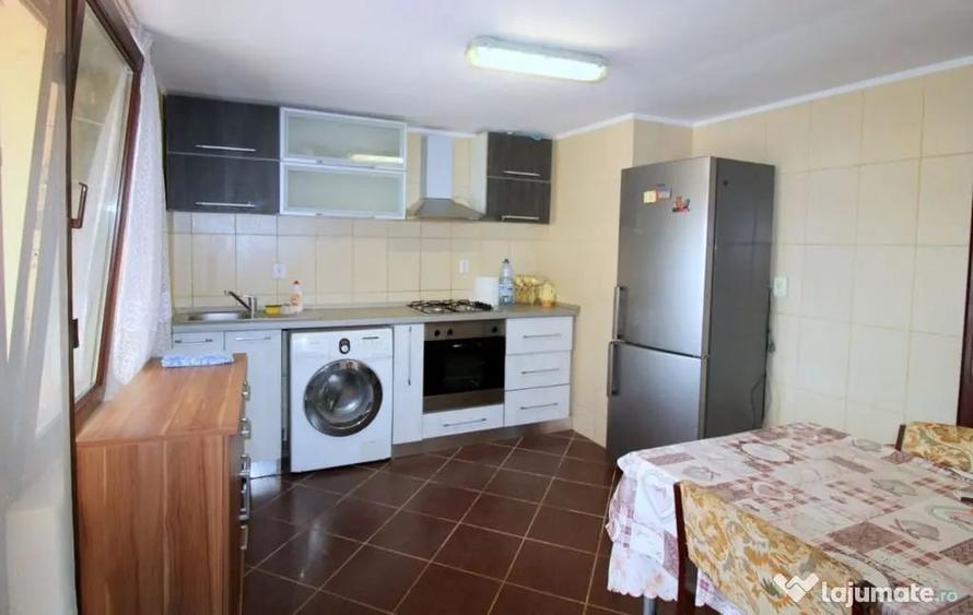De vanzare casa cu 3 camere, zona Port, 64.000 euro - 4