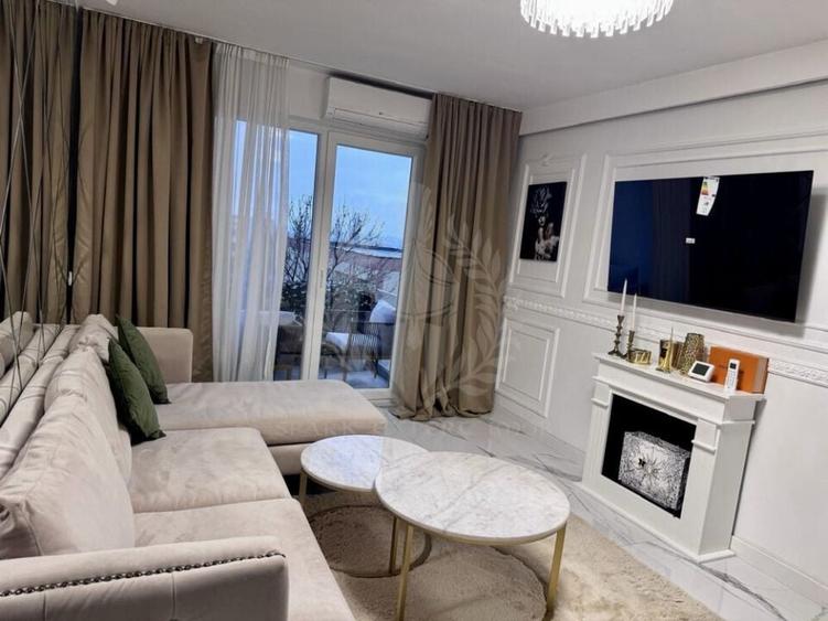 //2 CAMERE WHITE TOWER// - 2