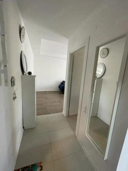 Apartament cu 2 camere semidecomandat, mobilat în Ștefăneștii de Jos