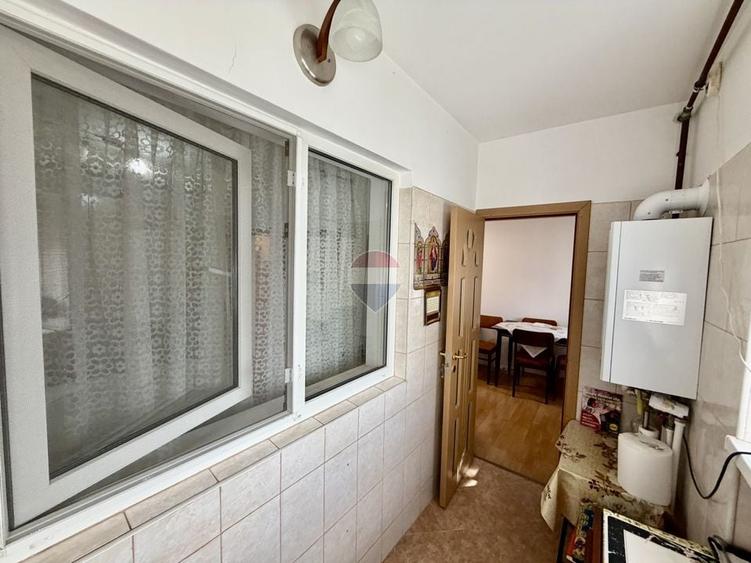 Apartament cu 2 camere decomandat în Sud
