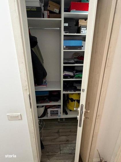 Apartament cu 3 camere decomandat în Văcăresti