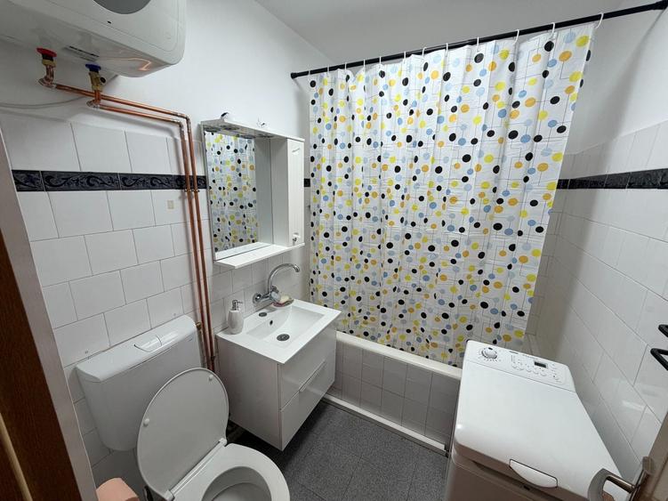Apartament cu 2 camere semidecomandat, mobilat în Barbu Văcărescu