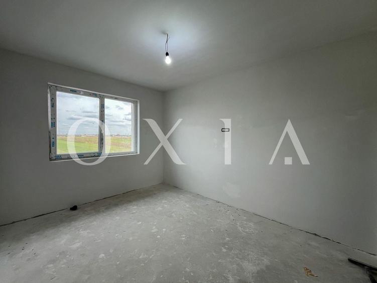 Duplex cu 5 camere cu Canalizare în Săcălaz