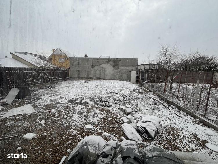 Casă cu 5 camere cu Teren 255 Mp în Cantemir