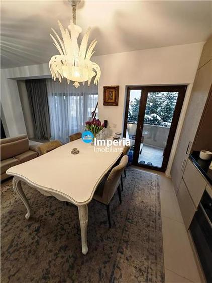 Apartament cu 3 camere decomandat în Copou