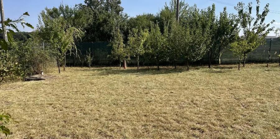 Casă cu 3 camere cu Teren 587 Mp în Ciofliceni
