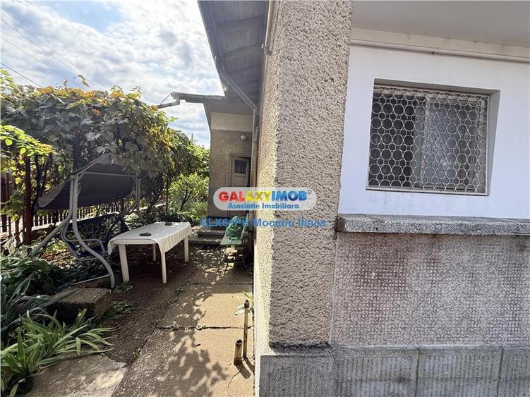 Casă cu 3 camere cu Garaj în Mihai Bravu