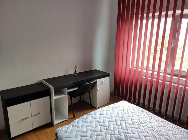 Apartament cu 2 camere decomandat, mobilat în Moara de foc