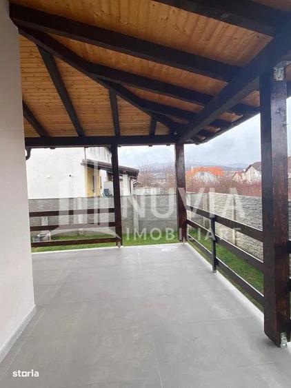 Casă cu 4 camere cu Teren 250 Mp în Central
