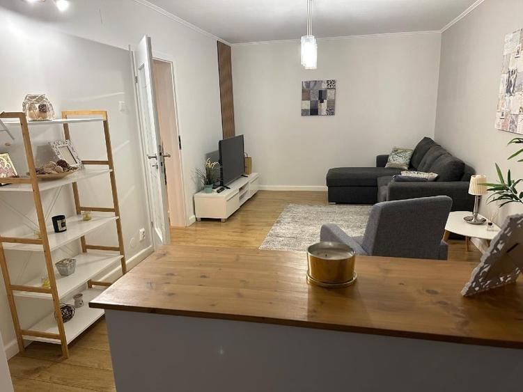 Apartament cu 2 camere decomandat, mobilat în Dristor