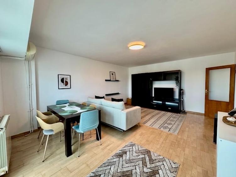 Unirii -Nerva Traian stradal - 8