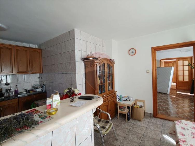 Casa / Vila de vanzare cu teren intravilan 1200 mp-Zvoristea, Suceava - 53