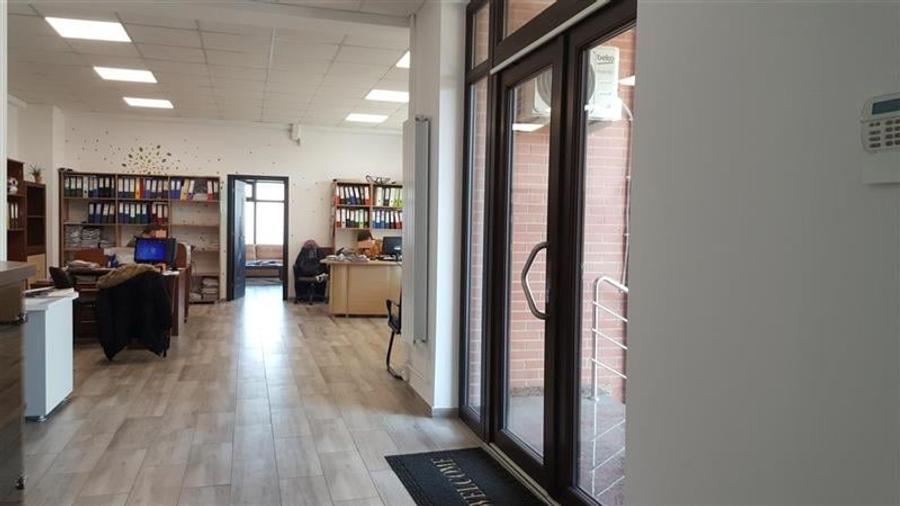 Spatiu Zona Narcisa Republicii - 1