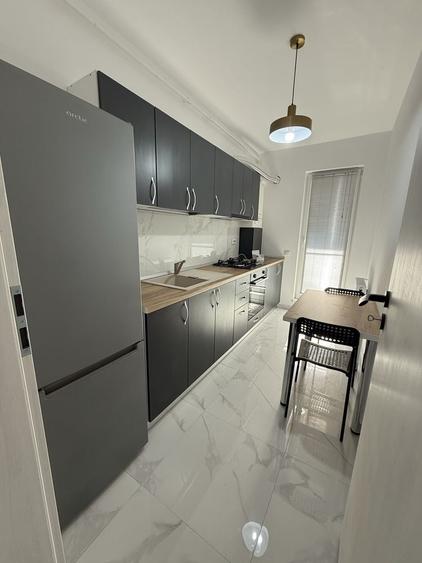 Inchiriez Garsoniera Decomandata Militari - 6