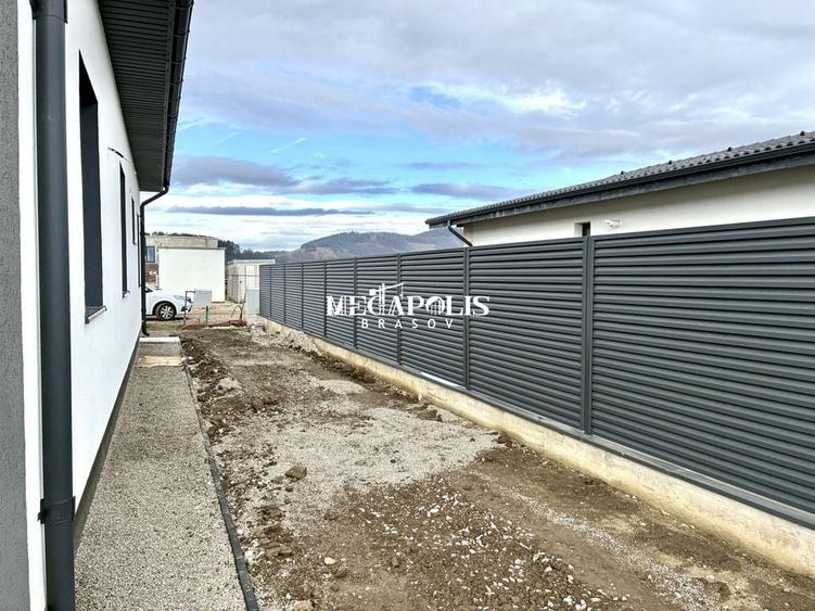 Casă / 4 camere / Sanpetru / Terasă - 25