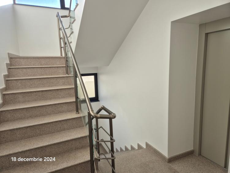 cladire S+P+3, lift Schindler, climatizare, centrala termica, intre Plaza si Afi - 4