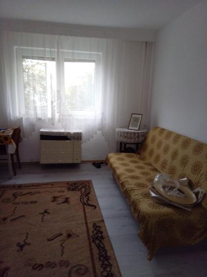 Garsoniera de vanzare , 21 mp , Henri Coanda - 1