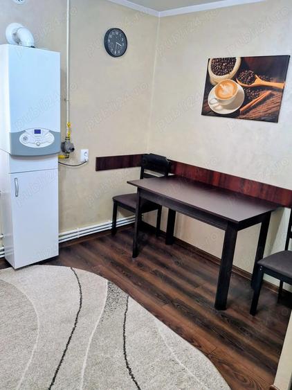 Vand apartament cu 3 camere - 1