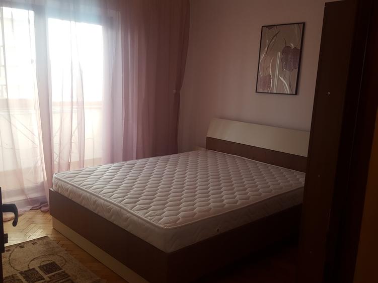 3 cam decomandat amenajat Centrala Clima 2 bai 2 balcoane Complet Mobilat  Utila - 8