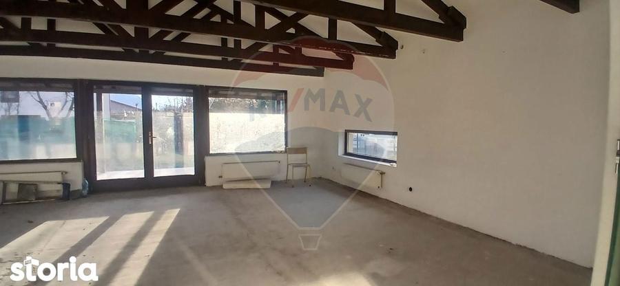 Vila 4 camere de vanzare Crevedia cartier privat 454mp teren - 1