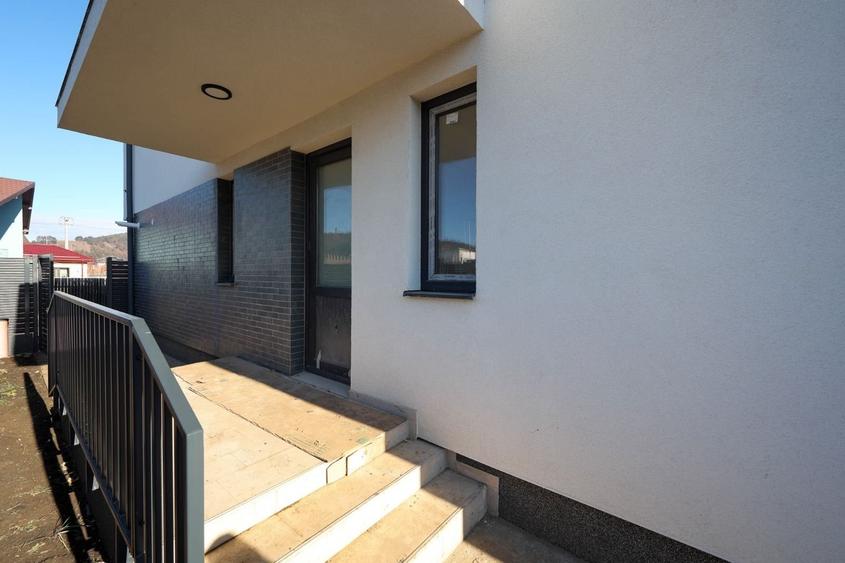 Casă Tip Duplex de Vânzare în Sânpetru | La Poalele Dealului Lempes - 30