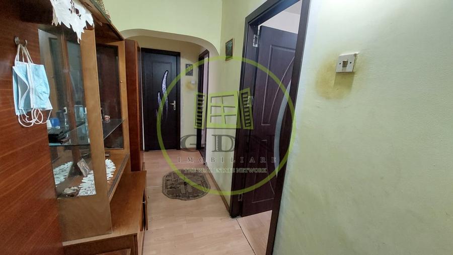Apartament 2 camere decomandat, 56 mp, Craiovita zona Niela - 5