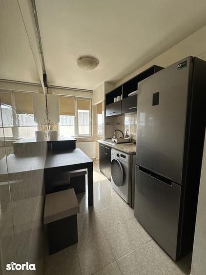 Gara - 2 camere decomandate - 3