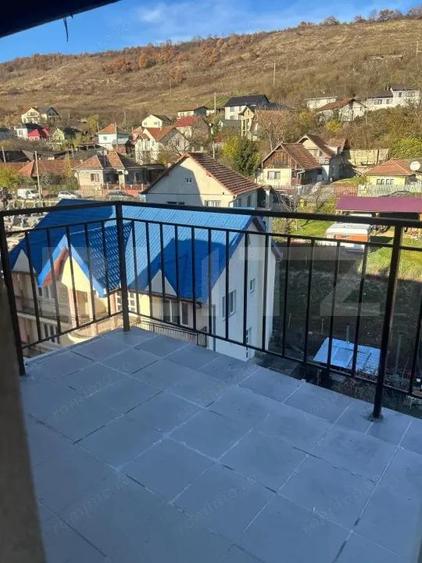 Apartament 2 camere, terasa, 49 mp, zona Baciu Regal - 4