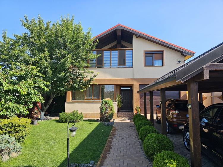 Casa/vila zona METRO - 1