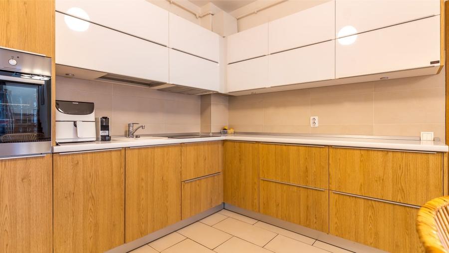 Apartament deosebit  in apropiere de UMF si Hasdeu, garaj - 6