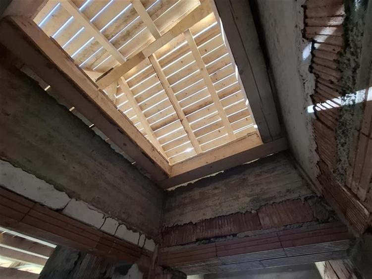 Vila 4 camere Valea Adanca intersectia 5 drumuri - 28