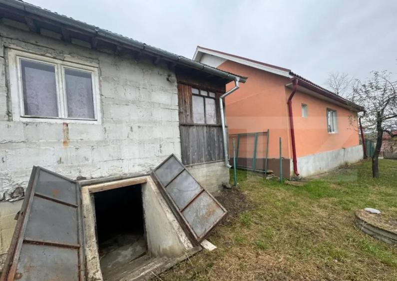 Casa individuala, 3300 mp teren, zona Sintereag - 9