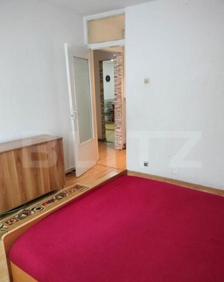 ???? Apartament de vanzare, 4 camere, 73 mp zona Liliac - 2