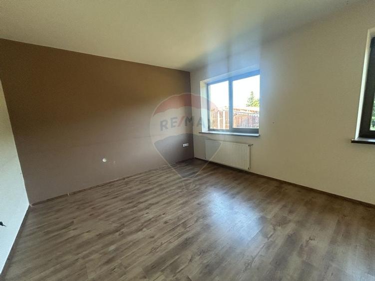 Hotel / Pensiune cu 30 camere de vanzare in zona Nord - 29