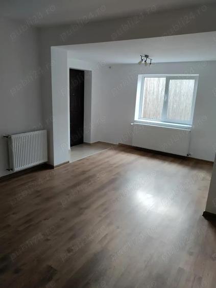 Casa 4camere, 2bai, 2bucatarii si curte proprie in zona Lipovei Aradului - 15