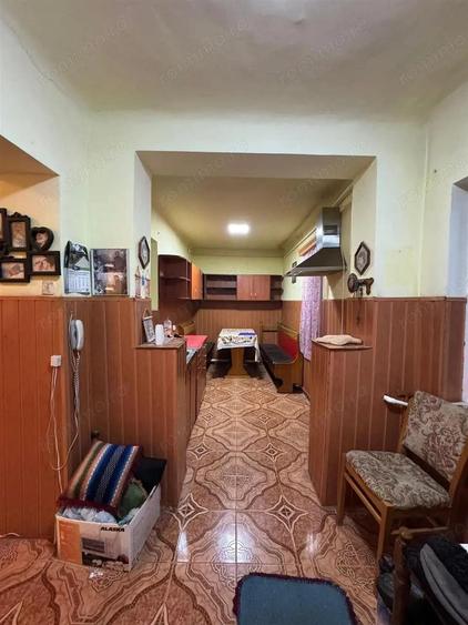 Casa de vanzare zona Velenta - 7