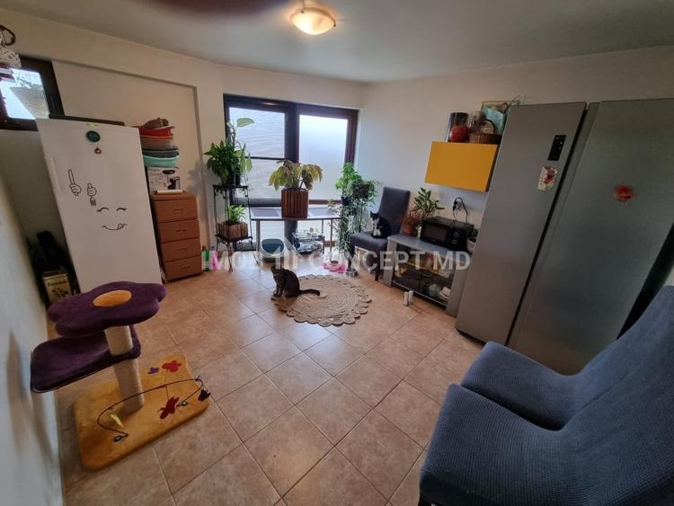 Vanzare Casa-vila 7 camere si teren 1250mp sau schimb, Puchenii Mosneni-Prahova - 7