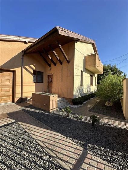 BUZIASULUI - CASA INDIVIDUALA - GARAJ - 3 CAMERE - 2 BAI - 2 TERASE - CENTRALA - - 1