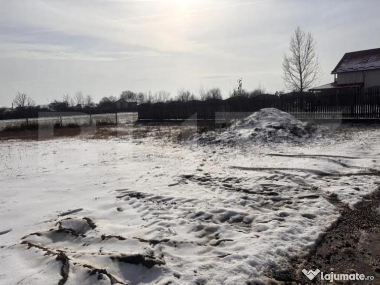 Teren intravilan, 447 mp, zona Priseaca - 3