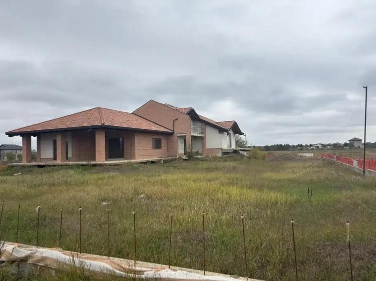 Casa Superba Nefinalizata | 600 m Utili | 2500 m Teren | Padure 100 m - 3