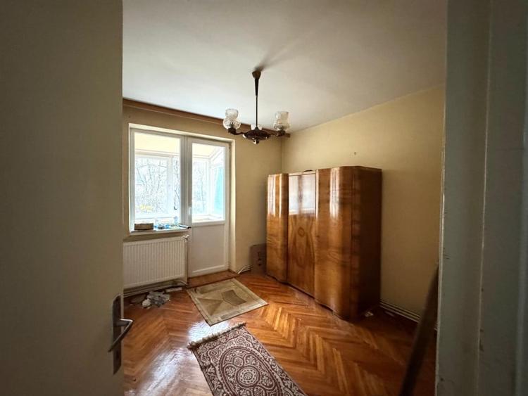 Birou, de 45 mp, în Ultracentral