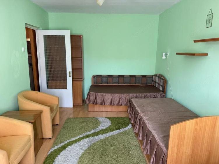 Garsonieră semidecomandată în Sub Arini
