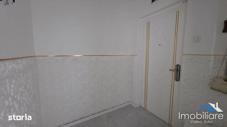 Apartament 3 camere Vulcan | Str. Nicolae Titulescu | Etaj 8 - 9