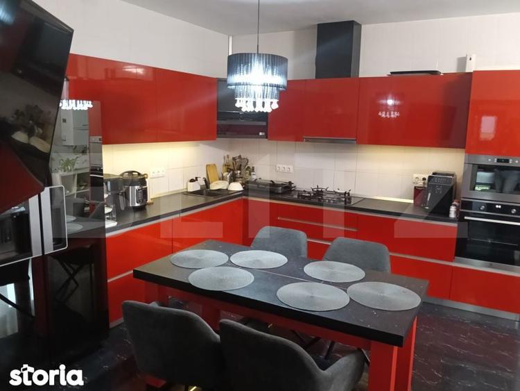 Doua case, o singura curte: Spatiul ideal pentru familia ta extinsa! - 3