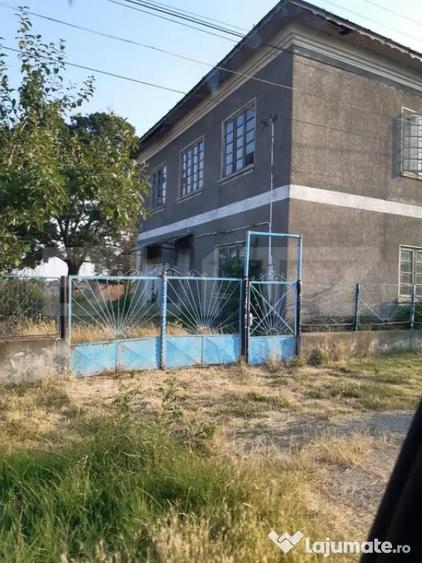Casa P+1 renovabila, 1008 mp de teren, Sarbatoarea - 11