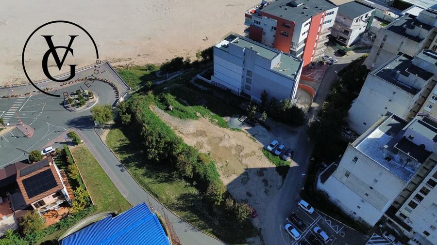 Teren constructii 2500 mp- frontal mare - Faleza Nord - 2