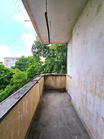 Apartament cu 3 camere decomandat | Etajul 3 - Botizului - 13